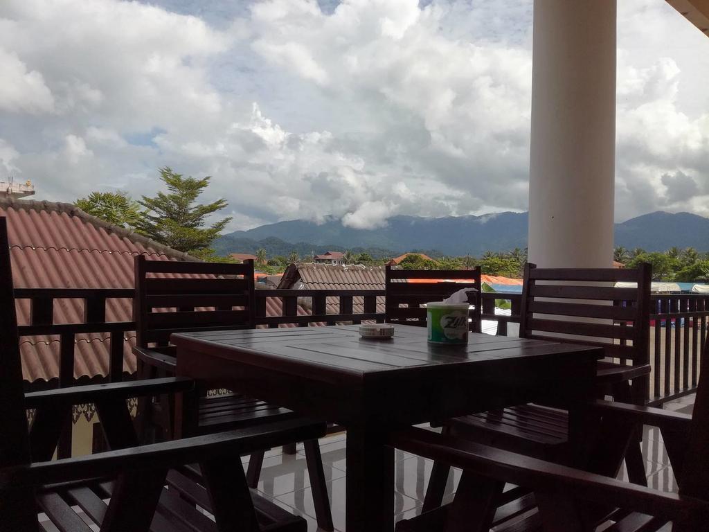 The Garden Pany Hotel Vang Vieng Dış mekan fotoğraf
