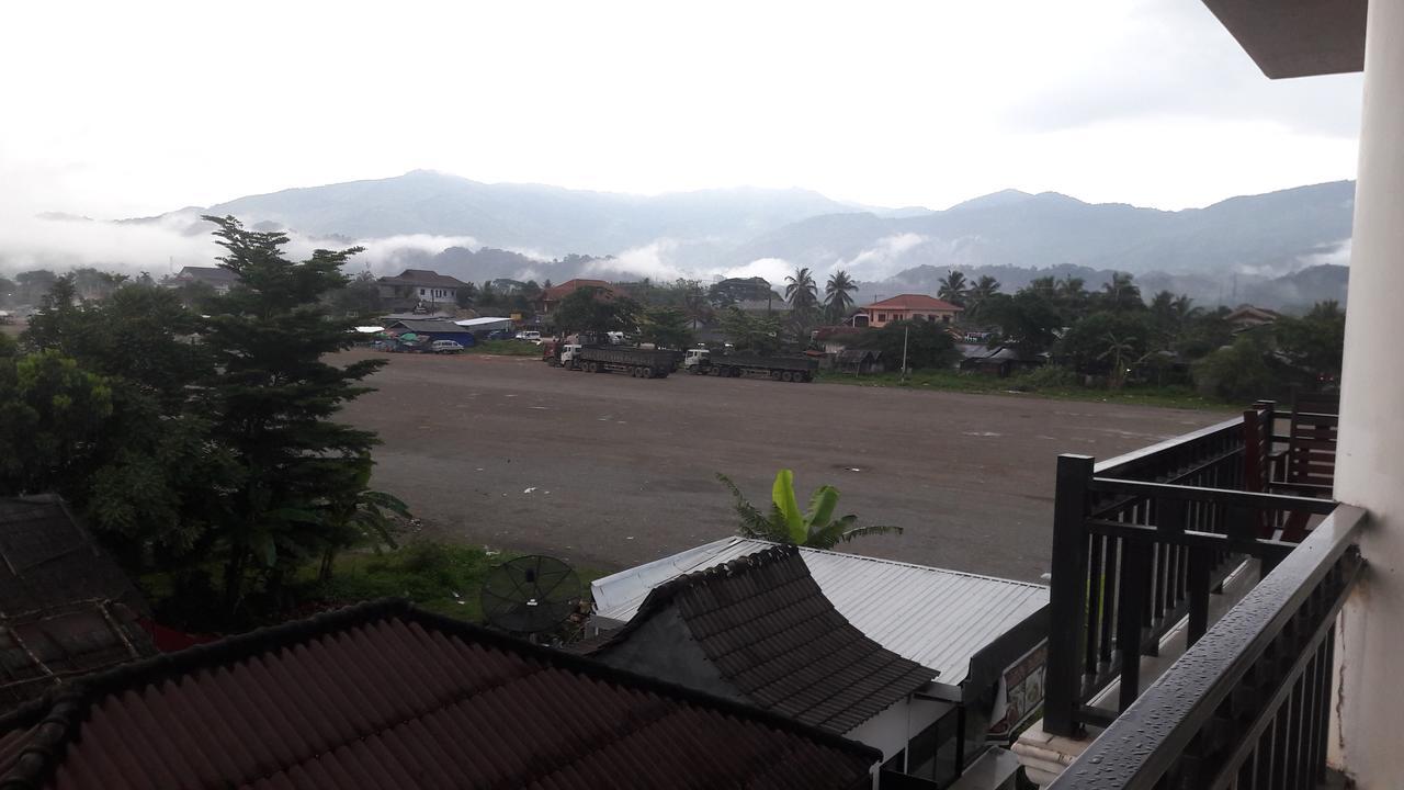 The Garden Pany Hotel Vang Vieng Dış mekan fotoğraf